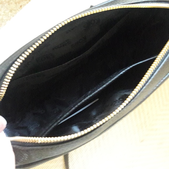 NWT MICHAEL KORS LEATHER FULTON CROSSBODY BAG - Picture 9 of 16